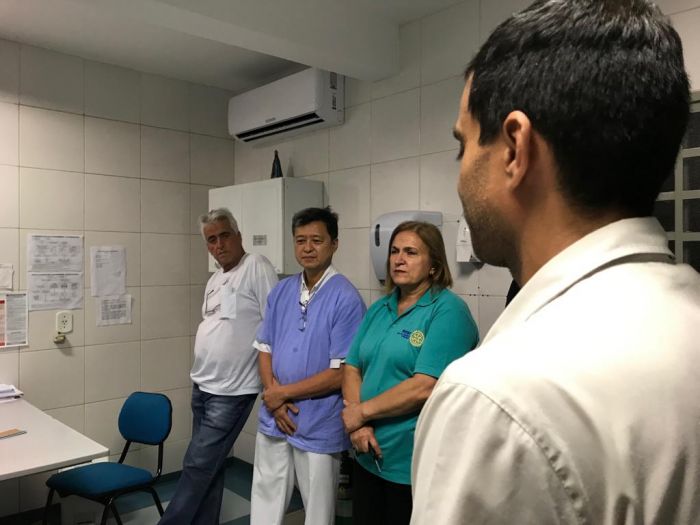 ENTREGA DO PARAPODIUM, AR COND. E SALA FONOAUDIOLOGIA.